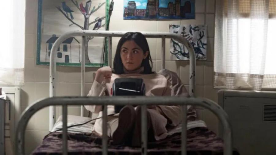 LA HUÉRFANA: EL ORIGEN